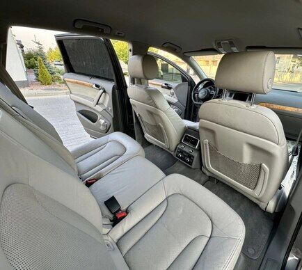 Срочная продажа авто Audi Q7 фото 4