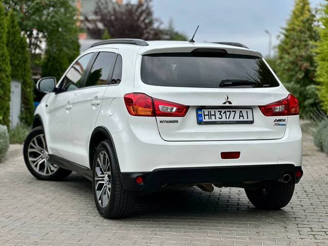 Срочная продажа авто Mitsubishi ASX фото 6