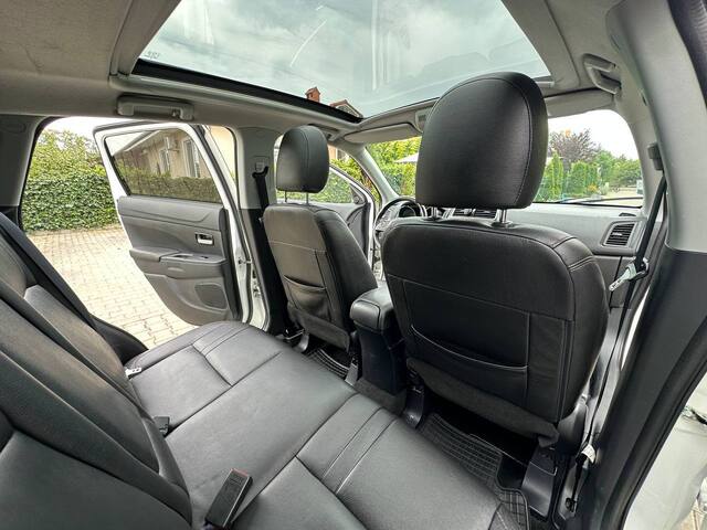 Срочная продажа авто Mitsubishi ASX фото 2