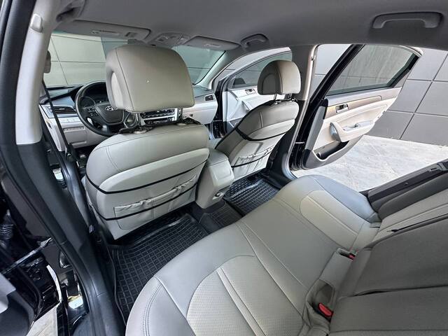 Срочная продажа авто Hyundai Sonata фото 3