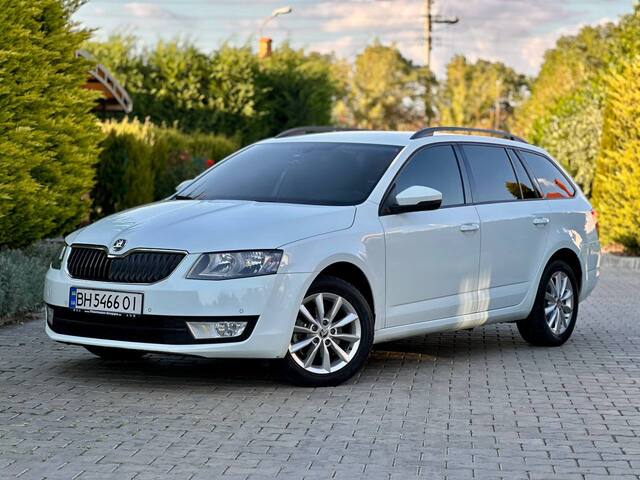 Срочная продажа авто Skoda Octavia фото 1