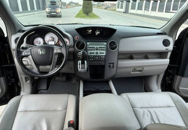 Срочная продажа авто Honda Pilot фото 2