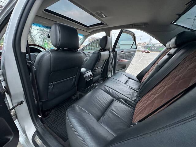 Срочная продажа авто Toyota Camry фото 3