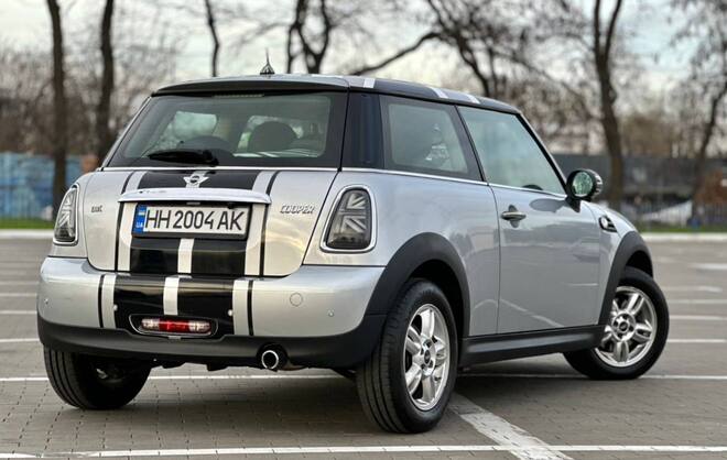 Срочная продажа авто MINI Cooper фото 7