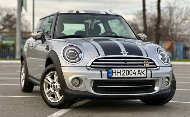 Срочная продажа авто MINI Cooper фото 6