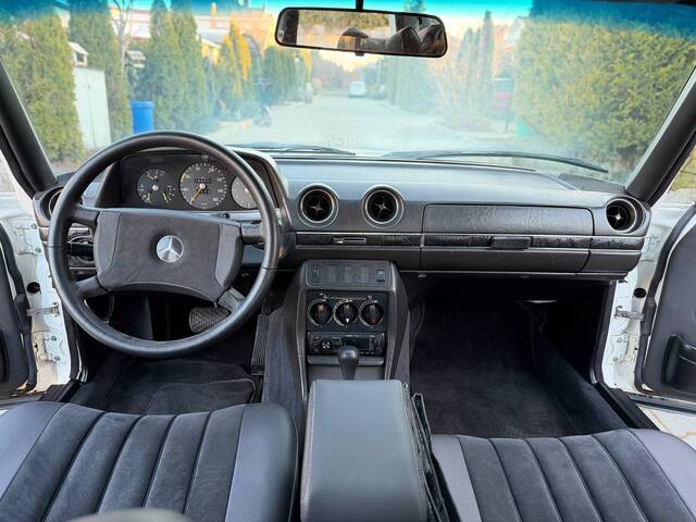 Срочная продажа авто Mercedes-Benz E-Class фото 2