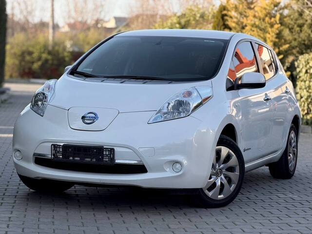 Срочная продажа авто Nissan Leaf фото 1