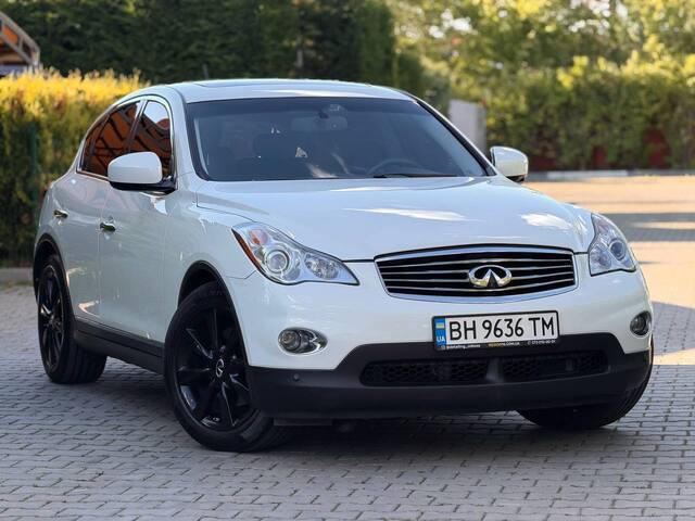 Срочная продажа авто Infiniti EX35 фото 1