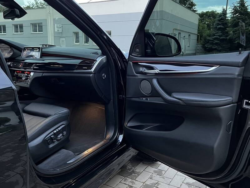 Срочная продажа авто BMW X5 M фото 15