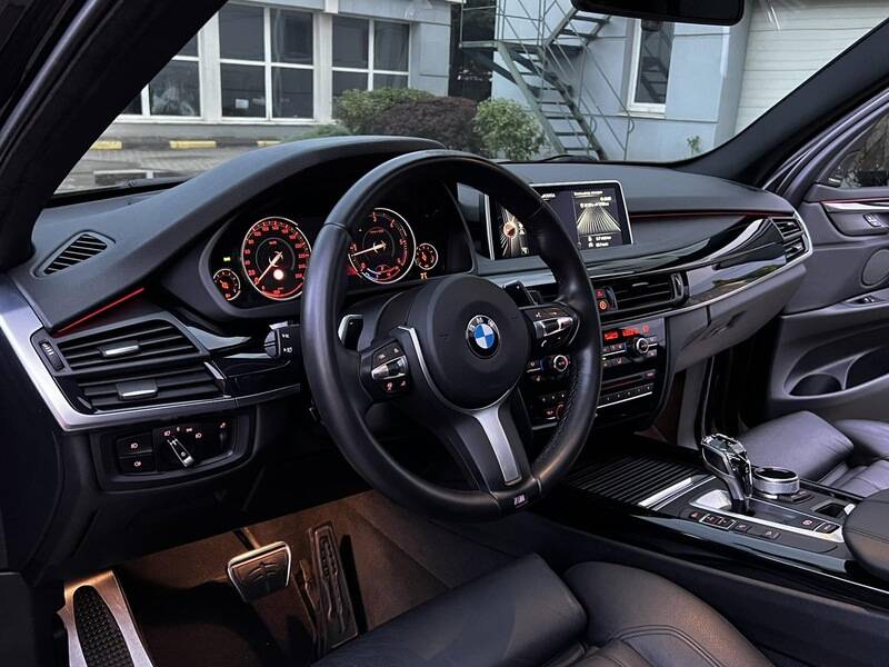 Срочная продажа авто BMW X5 M фото 13