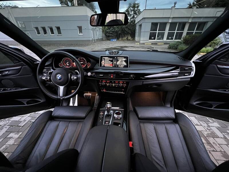 Срочная продажа авто BMW X5 M фото 3