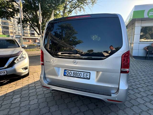 Срочная продажа авто Mercedes Benz V-Class фото 4