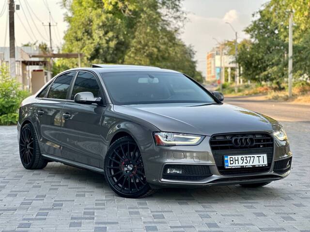 Срочная продажа авто Audi A4 фото 1