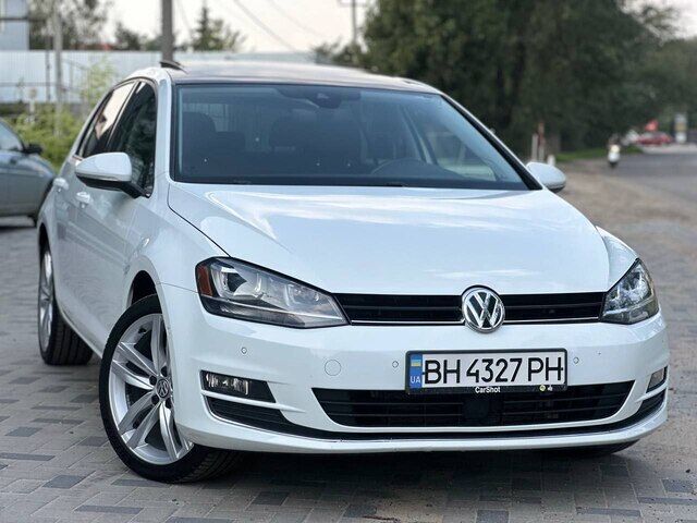 Срочная продажа авто Volkswagen Golf фото 1