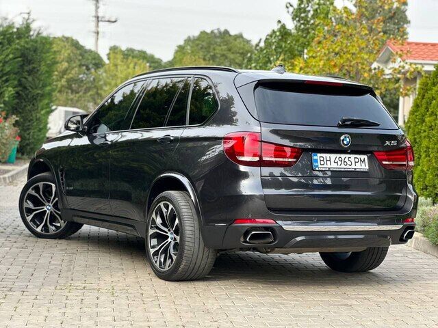 Срочная продажа авто BMW X5 50i фото 6