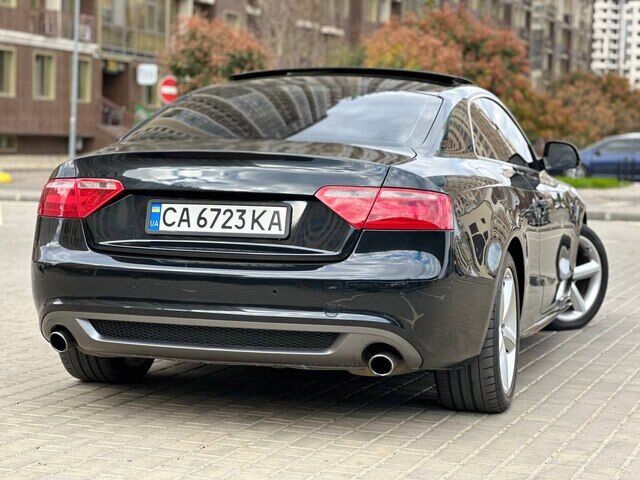 Срочная продажа авто Audi A5 фото 4