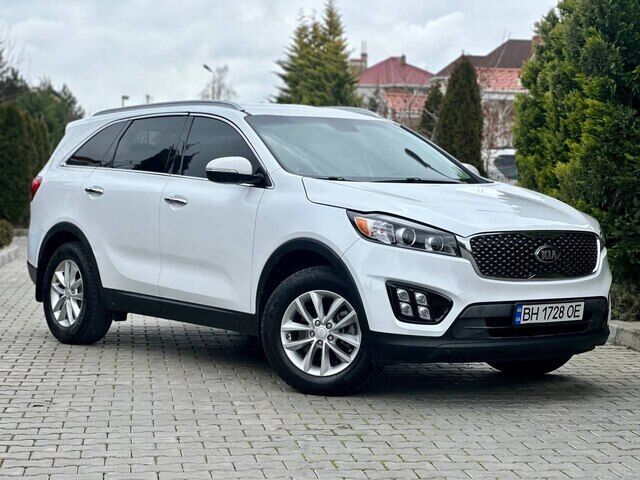 Срочная продажа авто Kia Sorento фото 2