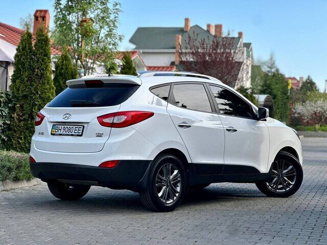 Срочная продажа авто Hyundai ix 35 фото 6