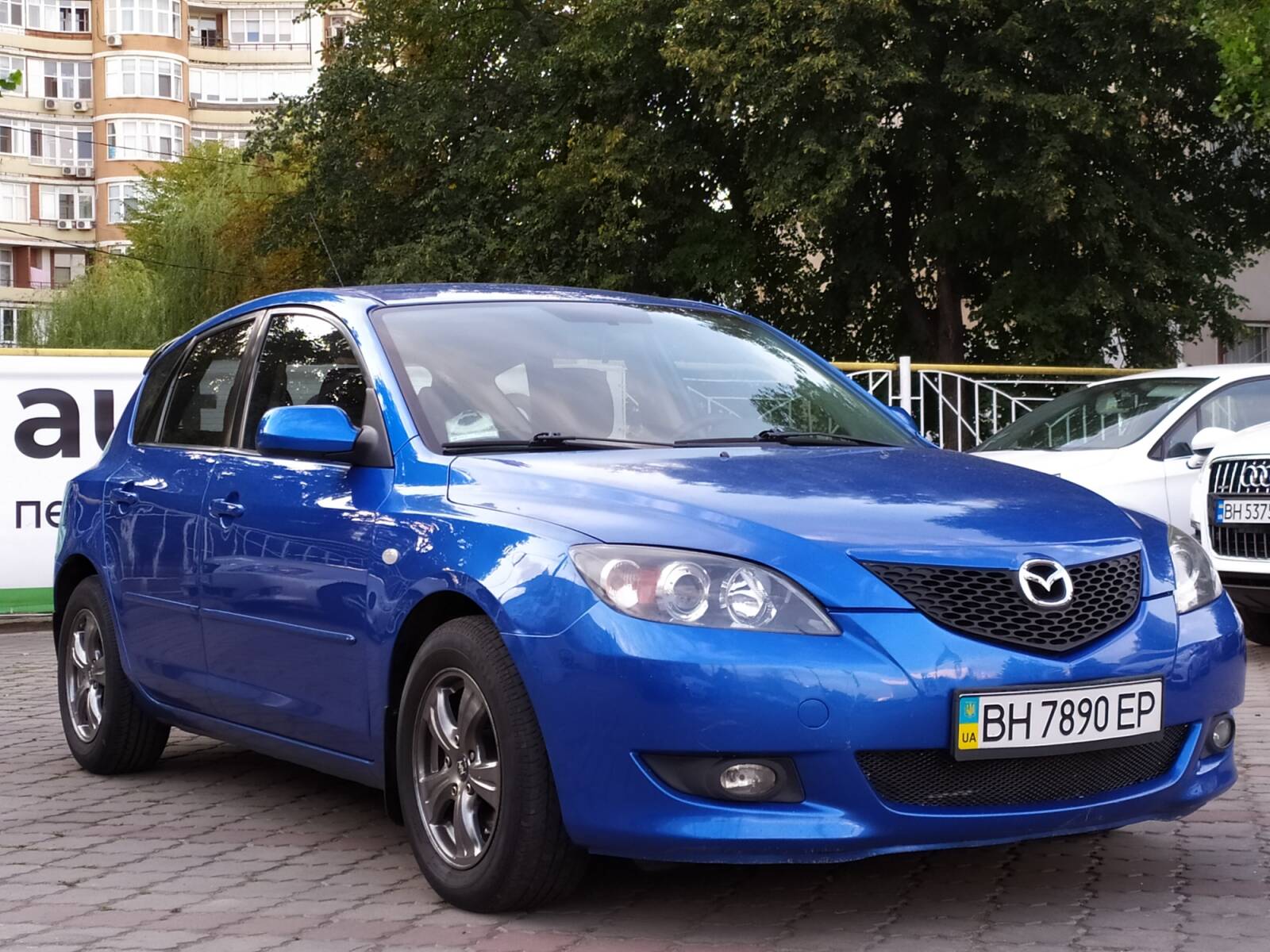 Срочная продажа авто Mazda 3 фото 4