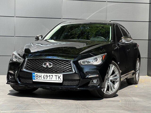 Срочная продажа авто Infiniti Q50S фото 1