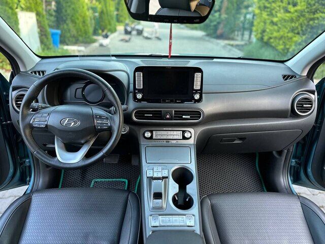 Срочная продажа авто Kia Kona фото 3