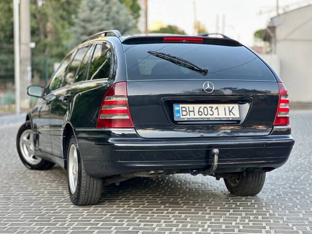 Срочная продажа авто Mercedes-Benz C-Class фото 4