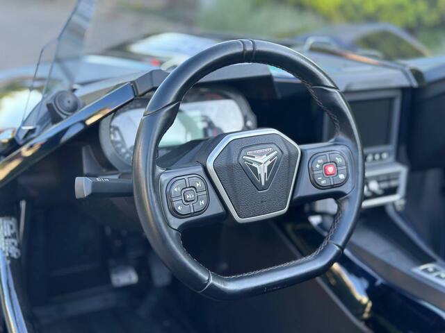 Срочная продажа авто Polaris Slingshot фото 7
