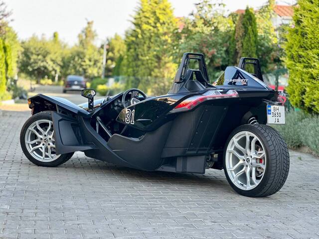 Срочная продажа авто Polaris Slingshot фото 2