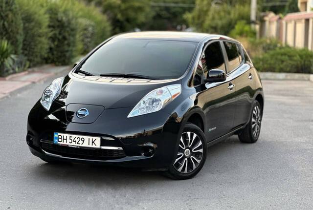 Срочная продажа авто Nissan Leaf фото 3