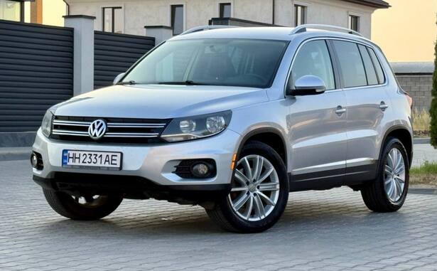 Срочная продажа авто Volkswagen Tiguan фото 1