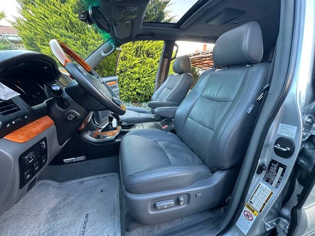 Срочная продажа авто Lexus GX фото 3