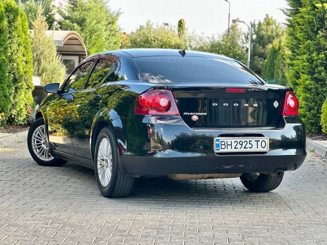 Срочная продажа авто Dodge Avenger фото 2