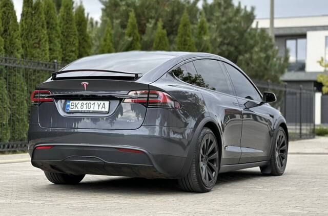 Срочная продажа авто Tesla Model X фото 9