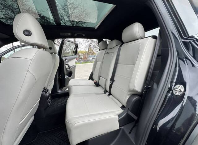 Срочная продажа авто Volkswagen Tiguan фото 2