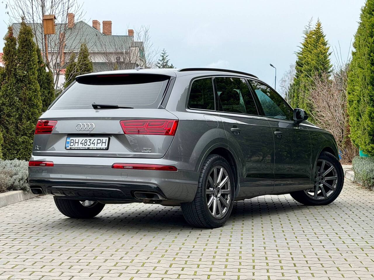 Срочная продажа авто Audi Q7 фото 7