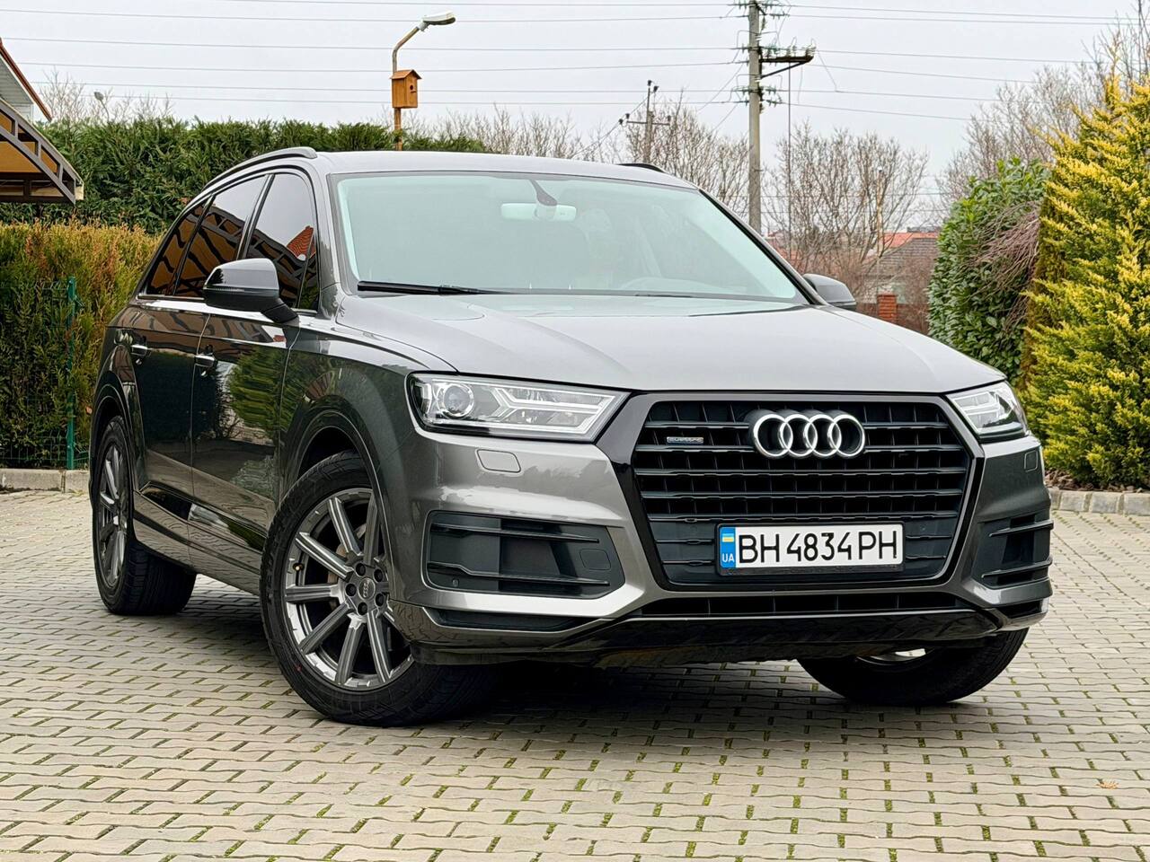 Срочная продажа авто Audi Q7 фото 3