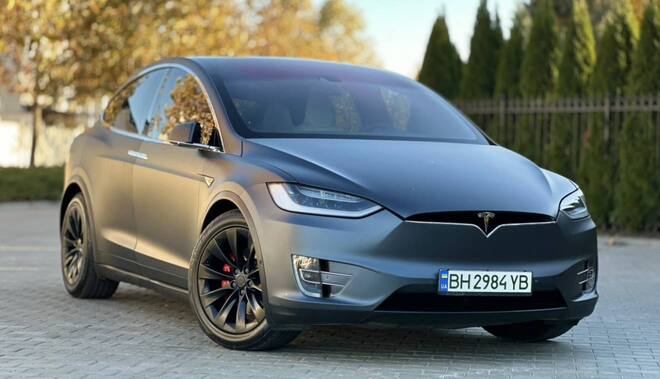 Срочная продажа авто Tesla Model X фото 6