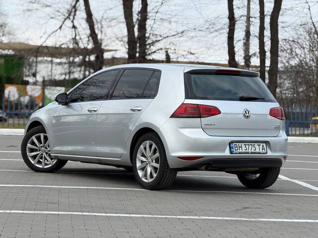 Срочная продажа авто Volkswagen Golf фото 6