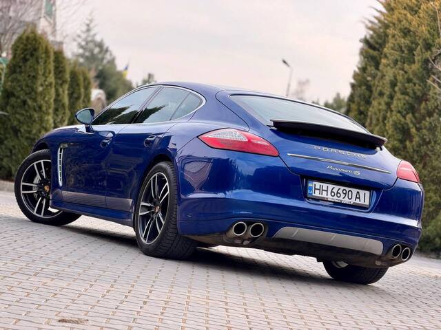 Срочная продажа авто Porshe Panamera 4s фото 6