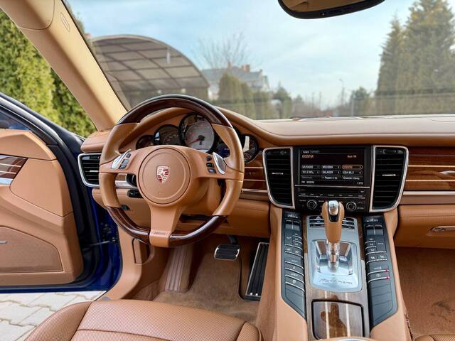 Срочная продажа авто Porshe Panamera 4s фото 4