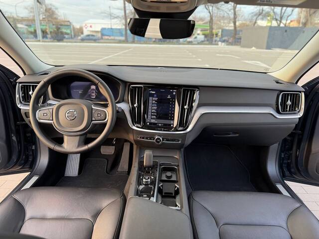 Срочная продажа авто Volvo S60 фото 5