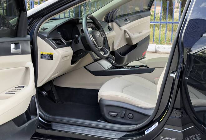 Срочная продажа авто Hyundai Sonata фото 5