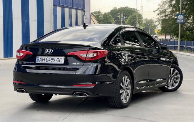 Срочная продажа авто Hyundai Sonata фото 3