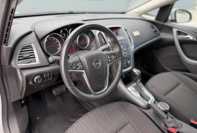 Срочная продажа авто Opel Astra фото 3