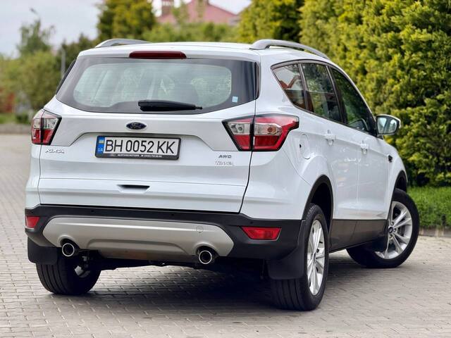 Срочная продажа авто Ford Kuga фото 7