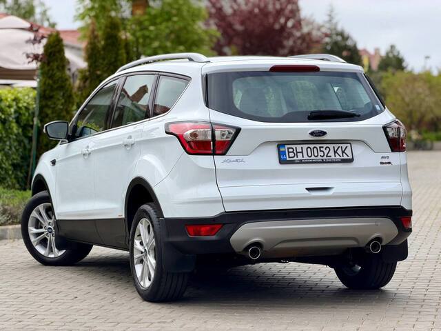 Срочная продажа авто Ford Kuga фото 6