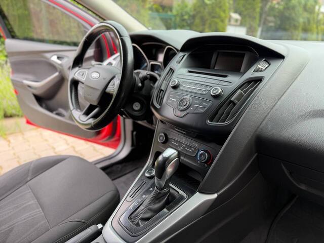 Срочная продажа авто Ford Focus фото 5