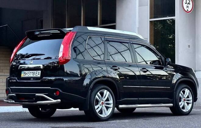 Срочная продажа авто Nissan  X-Trail фото 7