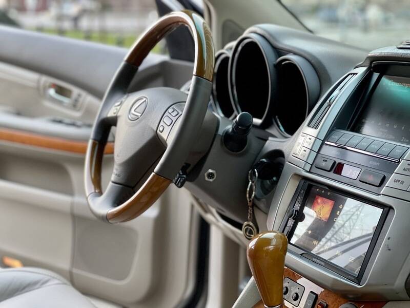Срочная продажа авто Lexus RX 350 фото 12