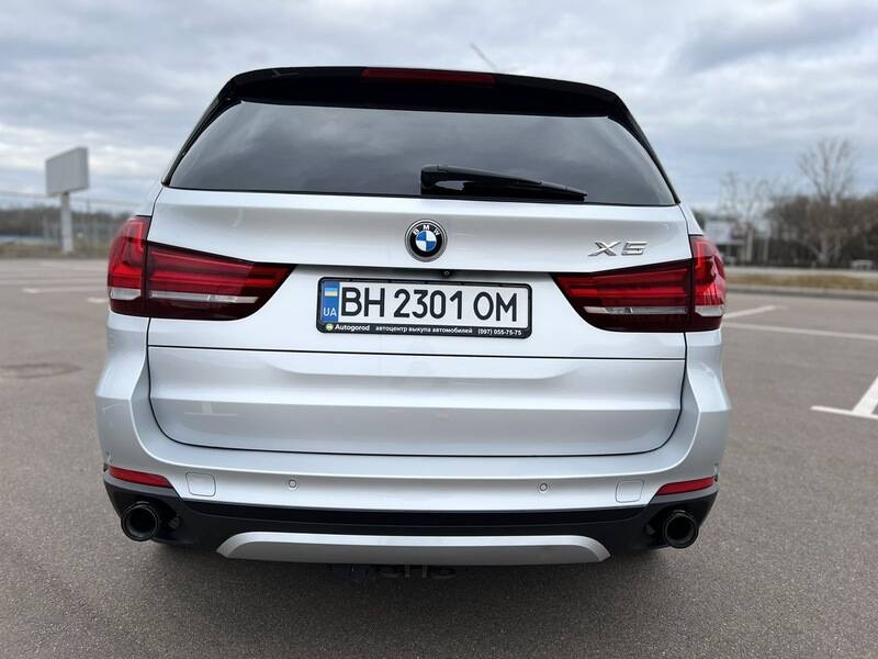 Срочная продажа авто BMW X5  фото 11